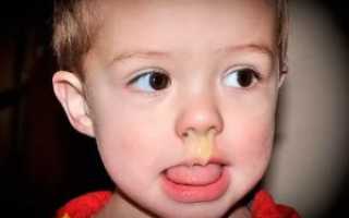 Шмыгает носом без соплей